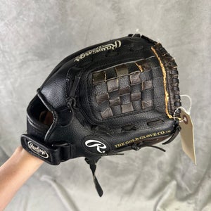 Black Rawlings Players Series RH Pitcher's Baseball Glove 11" (Used)