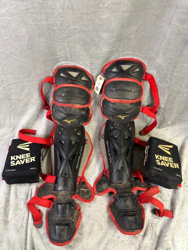 Red Youth Mizuno Samurai Catcher's Leg Guard (Used)