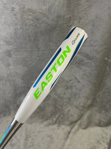 White Easton Cyclone Alloy Bat (-10) Alloy 17 oz 27" (Used)
