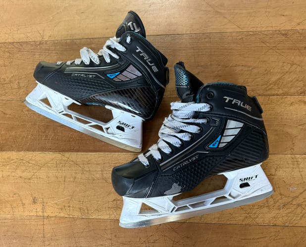 2024 True Catalyst 5x4 Hockey Goalie Skates Regular Width Size 5.5 (Used)