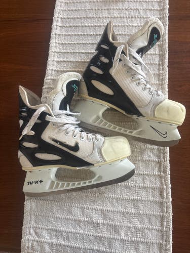 White Nike Air Zoom Hockey Skates 11.5 (Used)