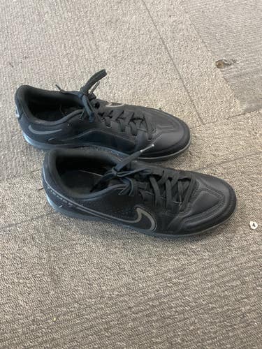 Used Nike Soccer Indoor Shoes Black Senior 5.5 11614-S000236416