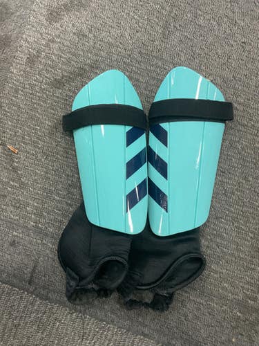Used Adidas Soccer Shin Guards Adult Royal Blue SM 11614-S000236355