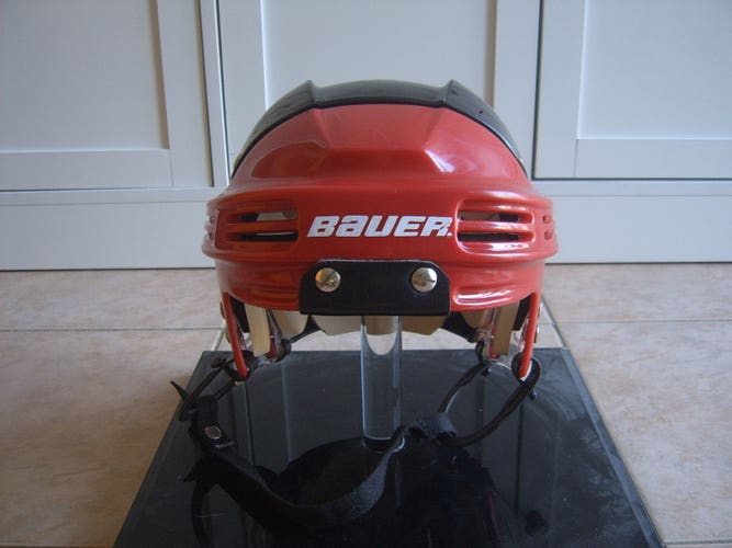 Vintage Great Condition Bauer HH4000M Senior Hockey Helmet sz Medium Black/Red