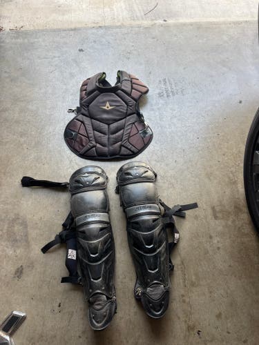 Black All Star System 7 Catcher's Set (Used)