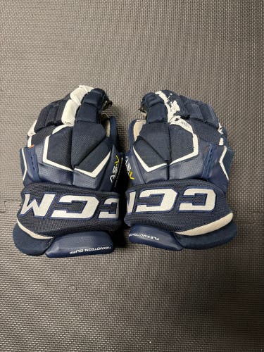 CCM Tacks AS-V Pro Gloves 13" (Used)