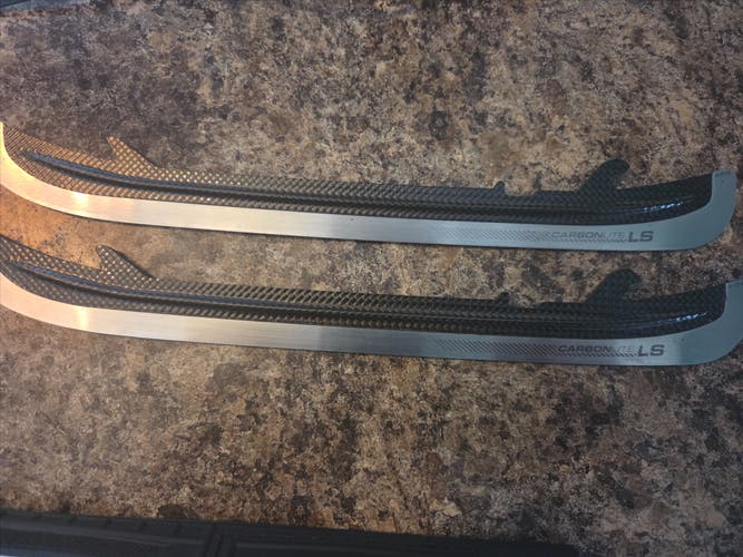 Bauer TUUK LS Carbonlite 272 mm with case(Used)