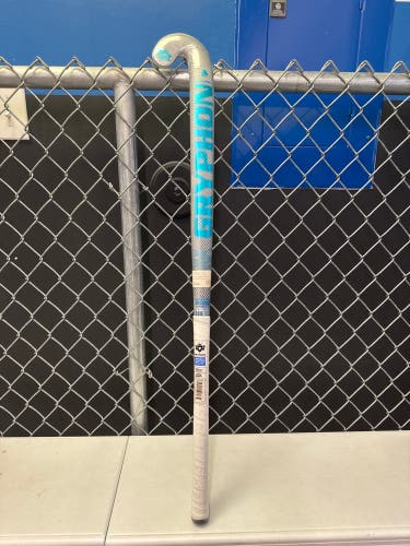Gryphon Field Hockey Stick Striker Series 36.5" (New)