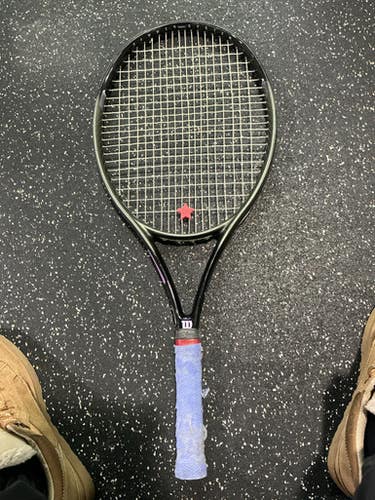 Used Wilson PROFILE 2.7 Adult Tennis Racquet Grey 4 1/2" 10743-C000473152