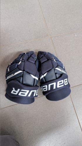 Bauer Supreme M3 Gloves 12" (Used)