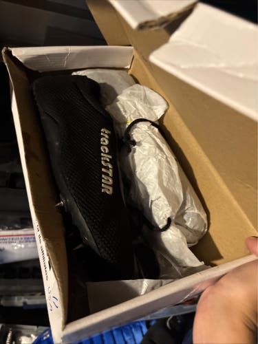 (New)track shoes size 11 men’s
