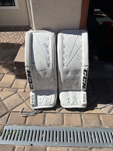 26" CCM Premier P2.5 Goalie Leg Pads (Used)