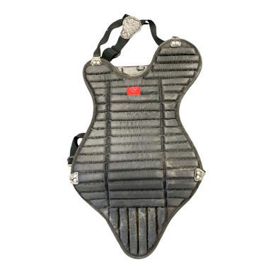 Used CHEST PROTECTOR Catchers Chest Protector Black Intermed 11450-S000517331