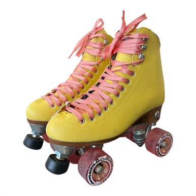 Moxi BEACH BUNNY ROLLER SKATES Senior Roller Quad Skates Yellow Senior 7 11450-S000517907