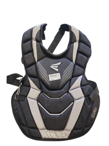 Used Easton CATCHERS CP Catchers Chest Protector None Adult 11450-S000500657