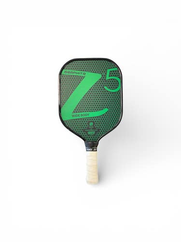 Used Onix Z5 GRAPHITE WIDE BODY Pickleball Racquet Green 11450-S000518343