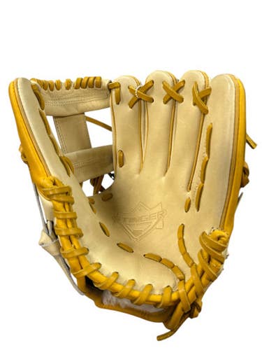 Stinger PRO SERIES BB/SB Glove RH Throw None 11 3/4" 11450-C000492083
