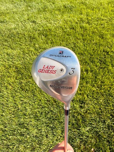 Dynacraft Lady Genesis 3-Wood 17 Stock Ladies Flex 40.75 +HC NICE