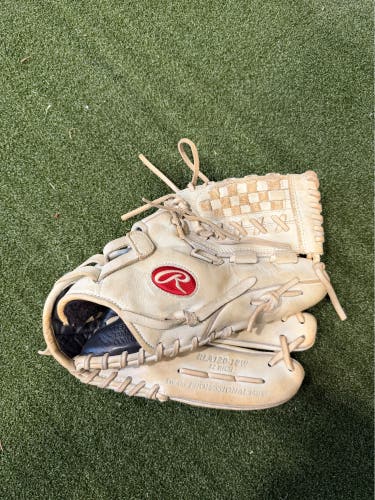 Rawlings Liberty Advanced RH Softball Glove 12" (Used)