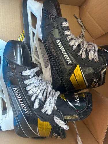 2020 Bauer Supreme Ultrasonic Hockey Goalie Skates Regular Width 7 (Used)