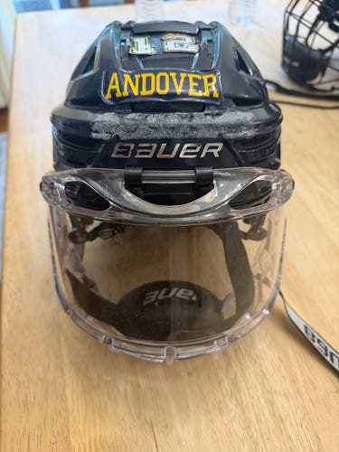Small Bauer Re-Akt 150 Helmet (Used)