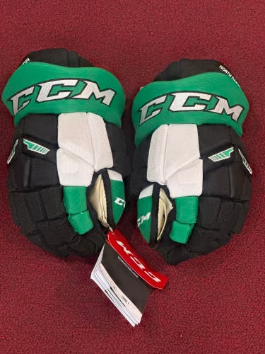 CCM HGTK Gloves 13" Pro Stock (New) Item#NDTK13
