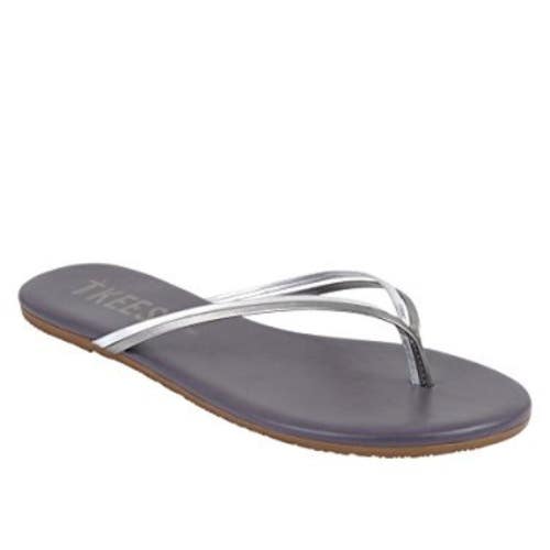Tkees Duos Sandals Women's 8B Silver Metallic Leather Toe Post Flip-Flop DAB345