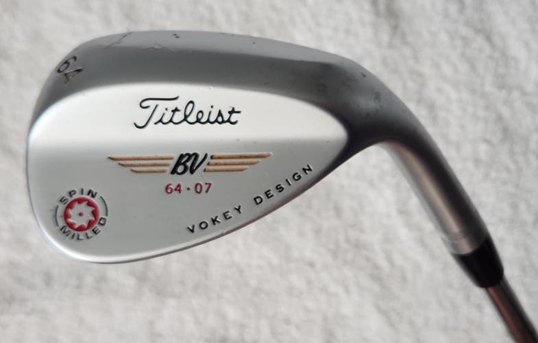Titleist Vokey Spin Milled 64°-07 Wedge RH; Steel Shaft