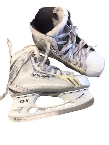 Used Bauer SUPREME Senior Hockey Skate Senior 6.5 11760-S000091591