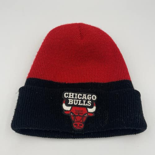 Vintage Chicago Bulls Beanie Hat Cap by Rossmor Industries NBA Made in USA 90s