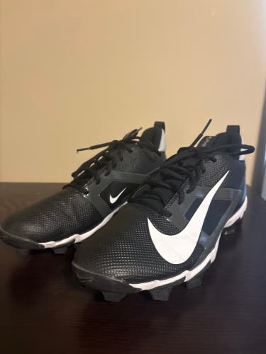 Men's Size M 12.0 (W 13.0) Nike Alpha Menace 3 Shark Low Top Molded Cleats (Used)