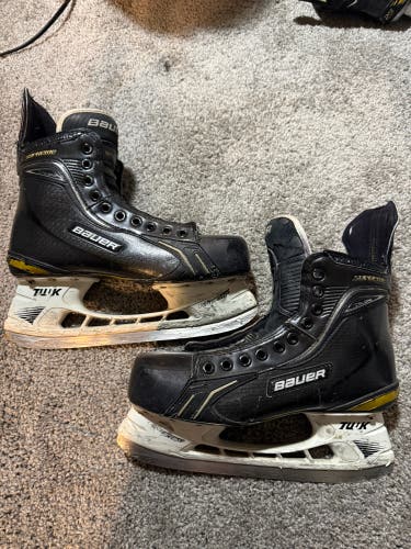 Bauer Supreme TotalOne Hockey Skates Regular Width 8 (Used)