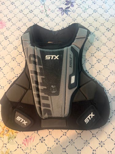 Small STX Shield 400 Chest Protector (Used)