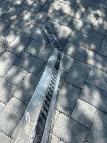 *NEW* [PRO STOCK] Warrior Novium 2 Pro Left Handed Hockey Stick - Fully Custom w/ Blue Graphics