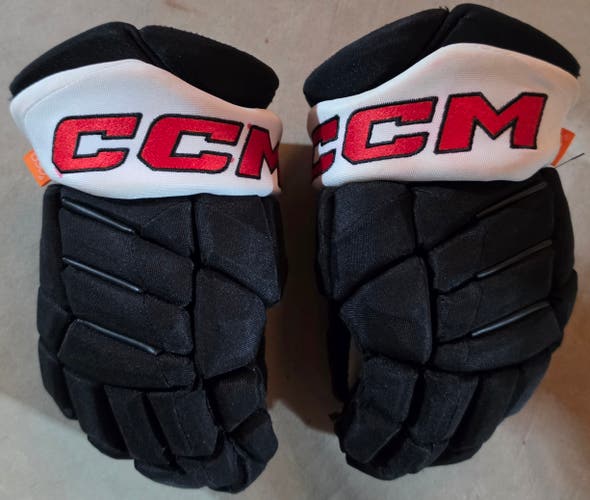 CCM HGJSPP Gloves 13" Pro Stock (Used)