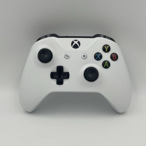 Xbox One White Controller (Model : 1708) Microsoft OEM - Tested & Works Great