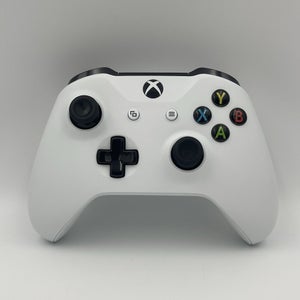 Xbox One White Controller (Model : 1708) Microsoft OEM - Tested & Works Great