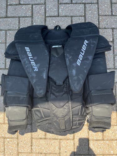 Large Bauer Pro Series Goalie Chest Protector Pro Stock (Used)