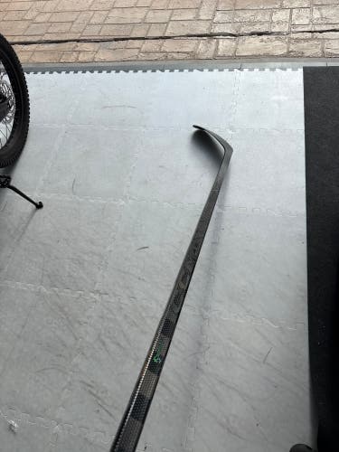 Senior CCM XF Ghost Right Handed Hockey Stick P28 70 Flex (New)