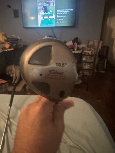 Men's 2002 Cleveland Launcher 330 Right Handed Driver Regular Flex 10.5 Loft Graphite Shaft (Used)