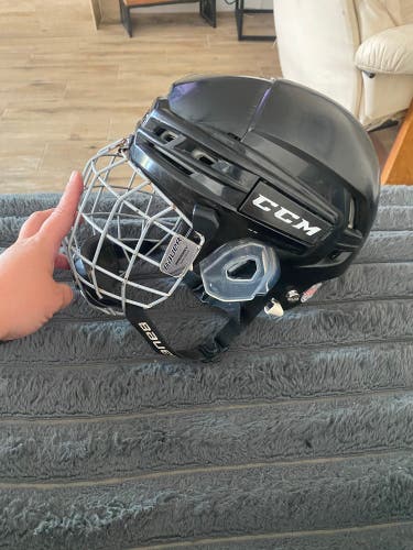 Black Small CCM Tacks 910 Helmet (Used)