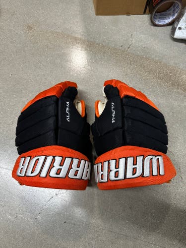 ECHL FORT WAYNE SPACE COMETS Warrior Alpha Pro Gloves 13" (Used)