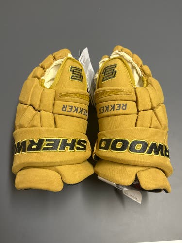 Sher-Wood Rekker Legend Pro Gloves 14" (New)