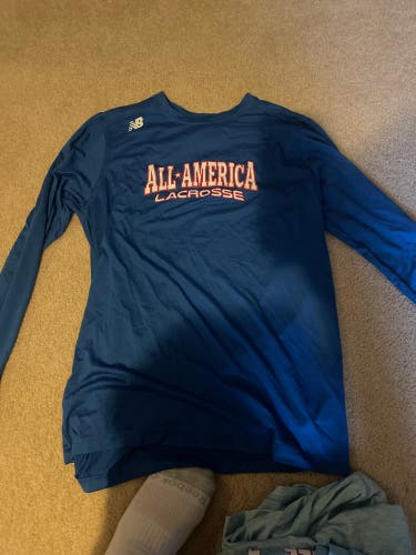 Blue Large Adult Unisex New Balance Shirt (New)