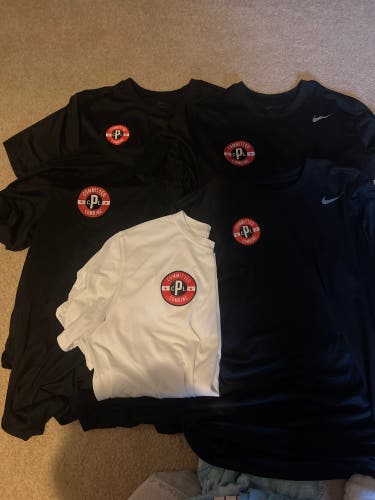 Black Large Adult Unisex Nike Shirt (New)