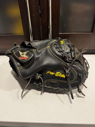 All Star Pro elite CM3000MBK RH Catcher's Baseball Glove 33.5" (Used)