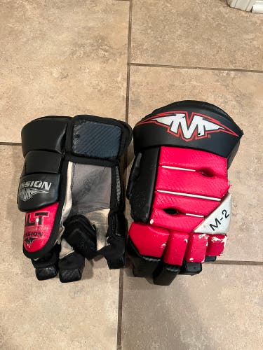 Mission Gloves 13" (Used)