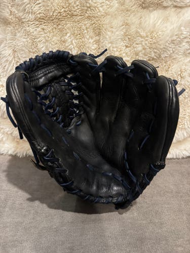 Nokona Bloodline RH Infield Baseball Glove 11.5" (Used)
