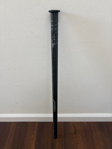 Adult STX Stallion 200 Shaft (Used)