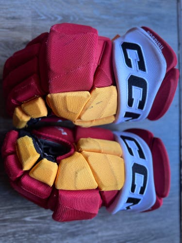 CCM HGPJSPP Gloves 14" Pro Stock (Used)